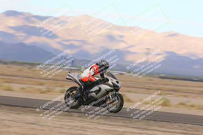 media/Sep-11-2022-SoCal Trackdays (Sun) [[81b7e951af]]/Back Straight Speed (850am)/